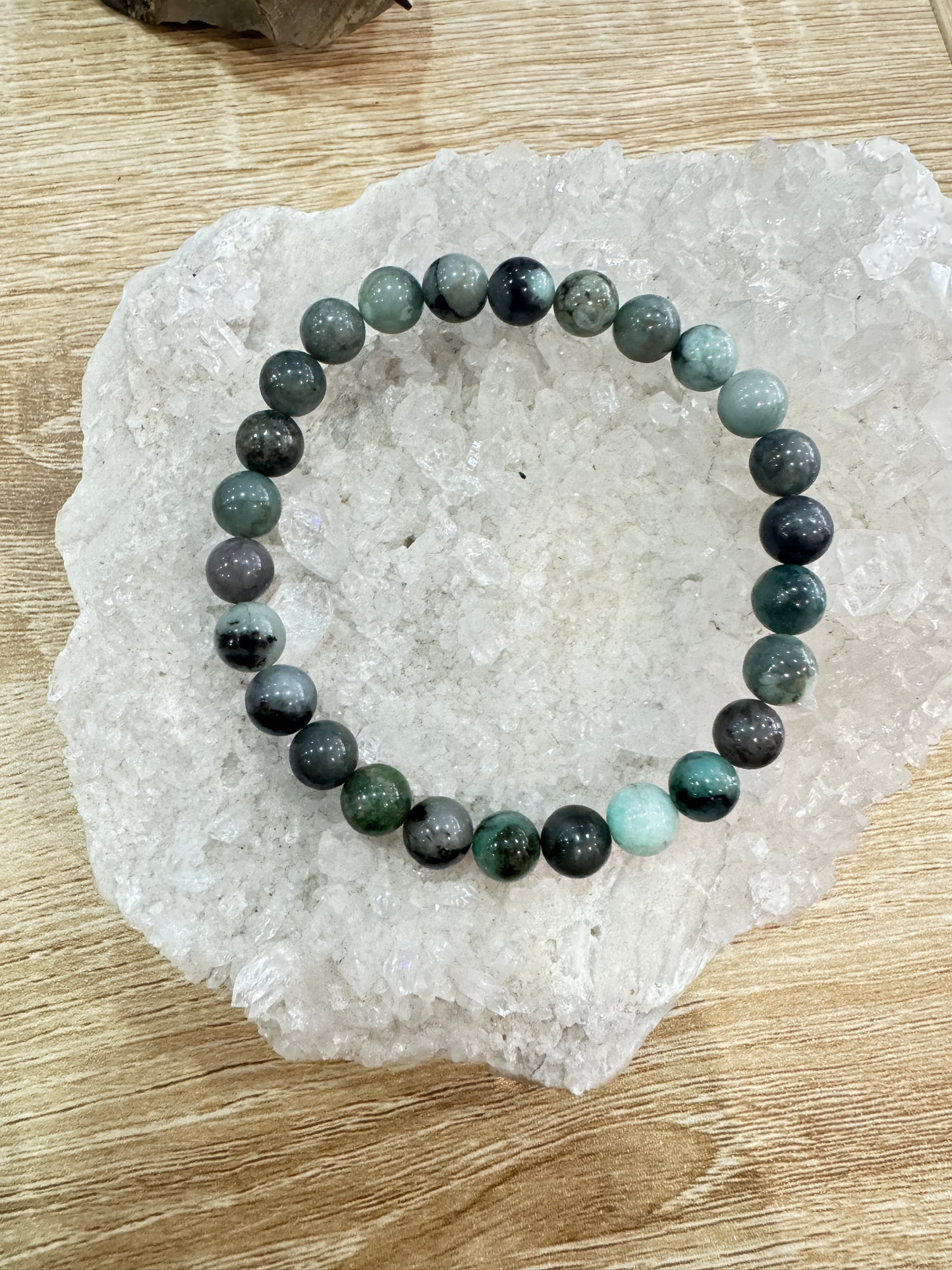 Pierre "guérisseur" Emeraude