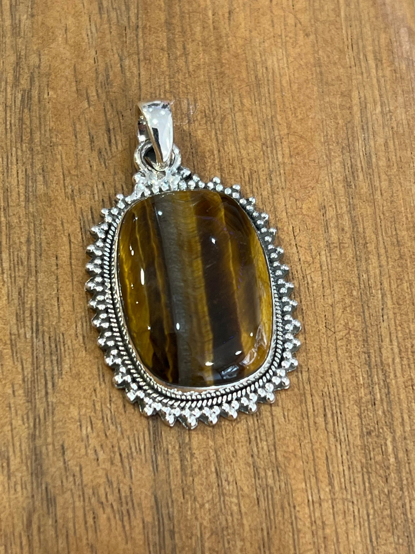 pendentif œil du tigre