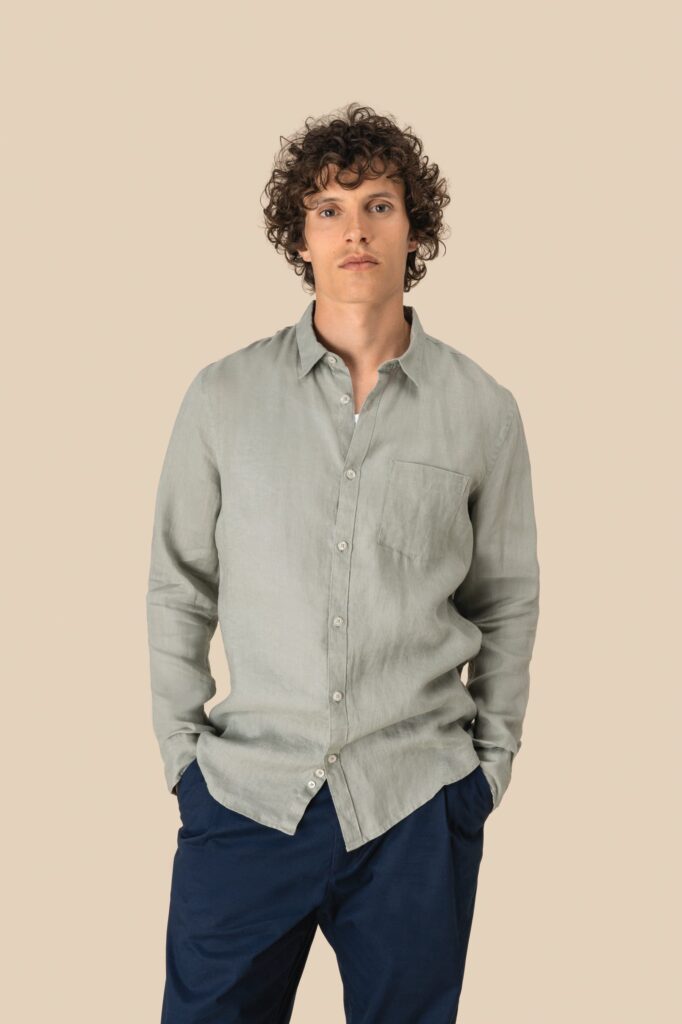 Chemise en lin homme