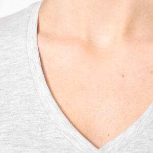 T-shirt col V manches courtes femme – Image 4