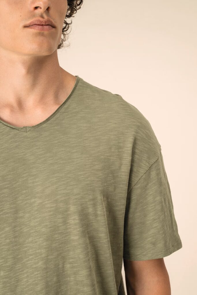 T-shirt écoresponsable col slub à épaules tombantes homme