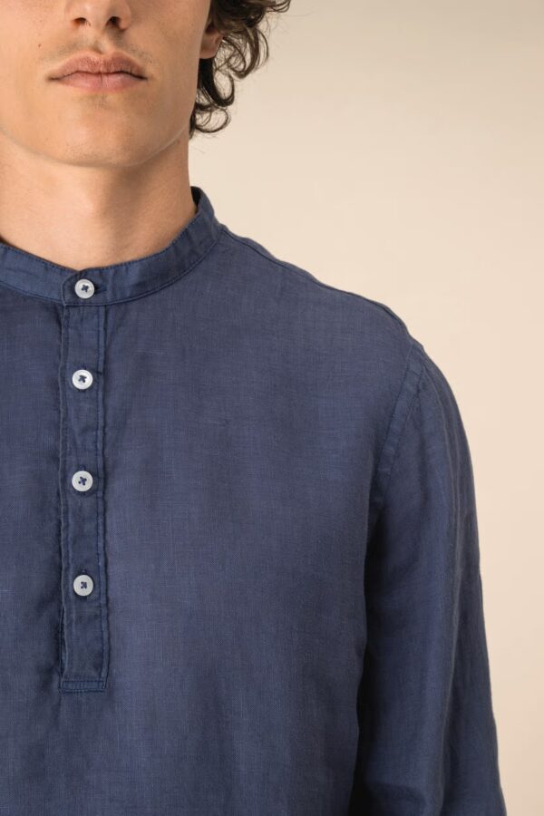 Chemise à col Mao délavée en lin homme